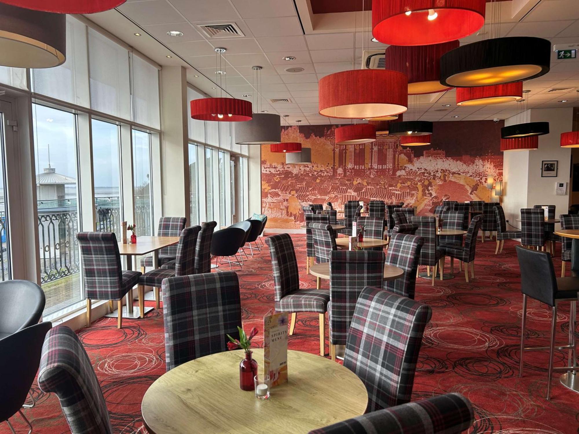 Park Inn By Radisson Palace Southend-on-Sea Dış mekan fotoğraf